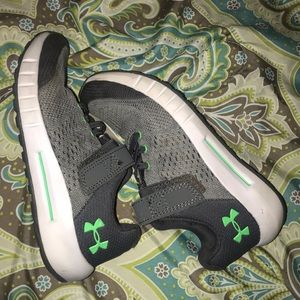UA sneakers 12K